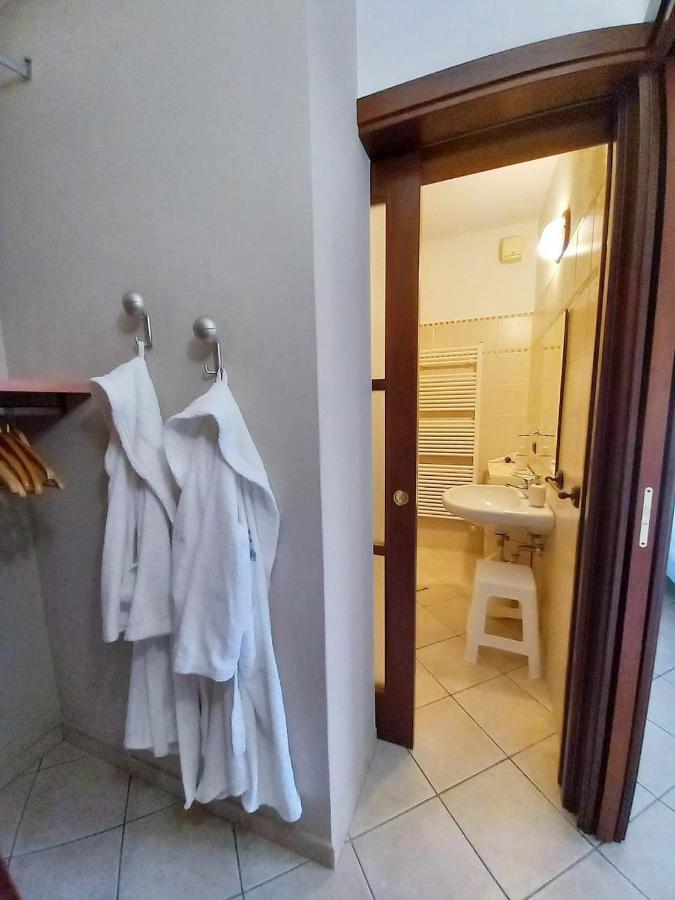 Lake And Guzzi View - Holiday Home مانديلو ديل لاريو المظهر الخارجي الصورة